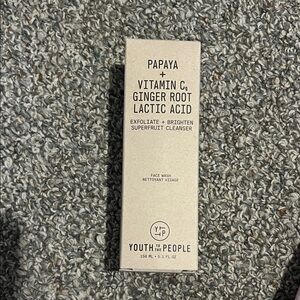 Youth to the People Papaya + Vitamin C Cleanser